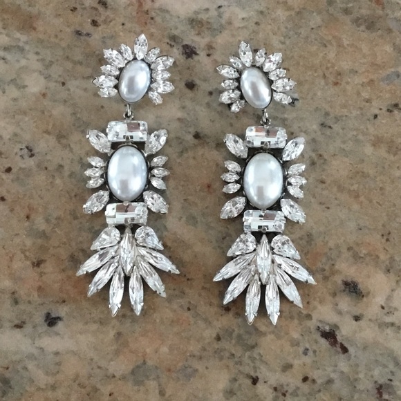 DANNIJO Jewelry - Dannijo Oxidized Silver Crystal Pearl Drop Earrings